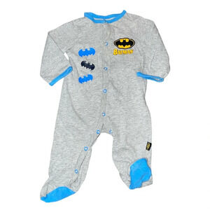 🔥 5 for $30 🔥 Batman Infant Footed Sleeper Romper | 3-6 Months